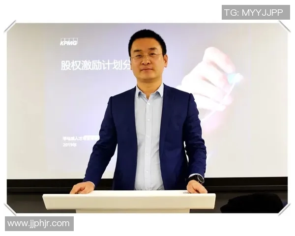 黄军独家分享网球技巧与心得助你提升球技与比赛表现